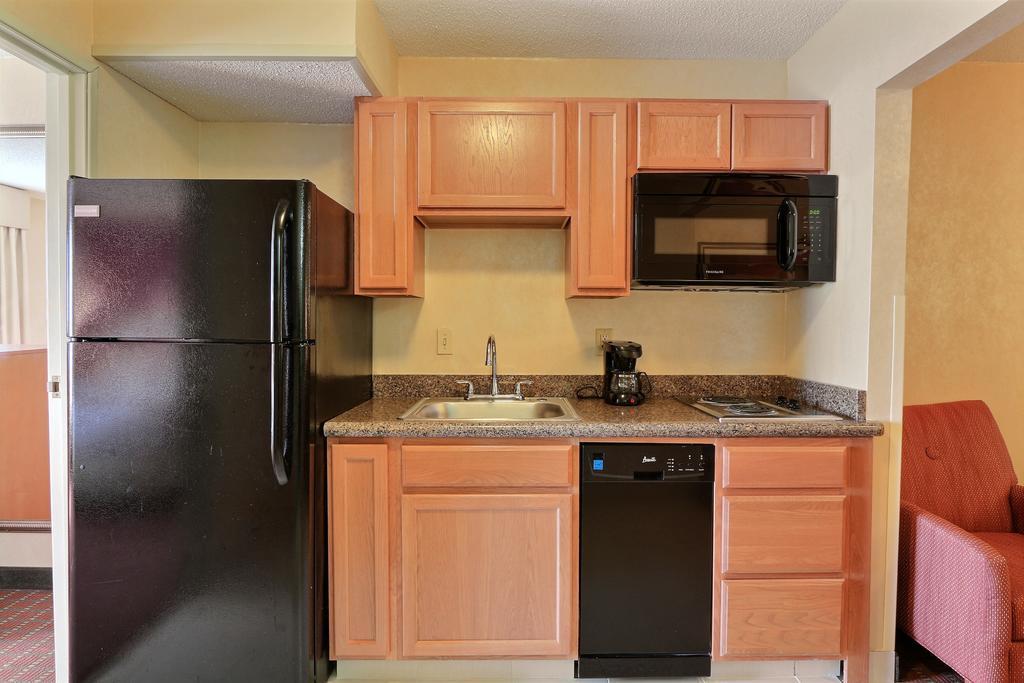 Comfort Suites Auburn Hills-Detroit Dış mekan fotoğraf
