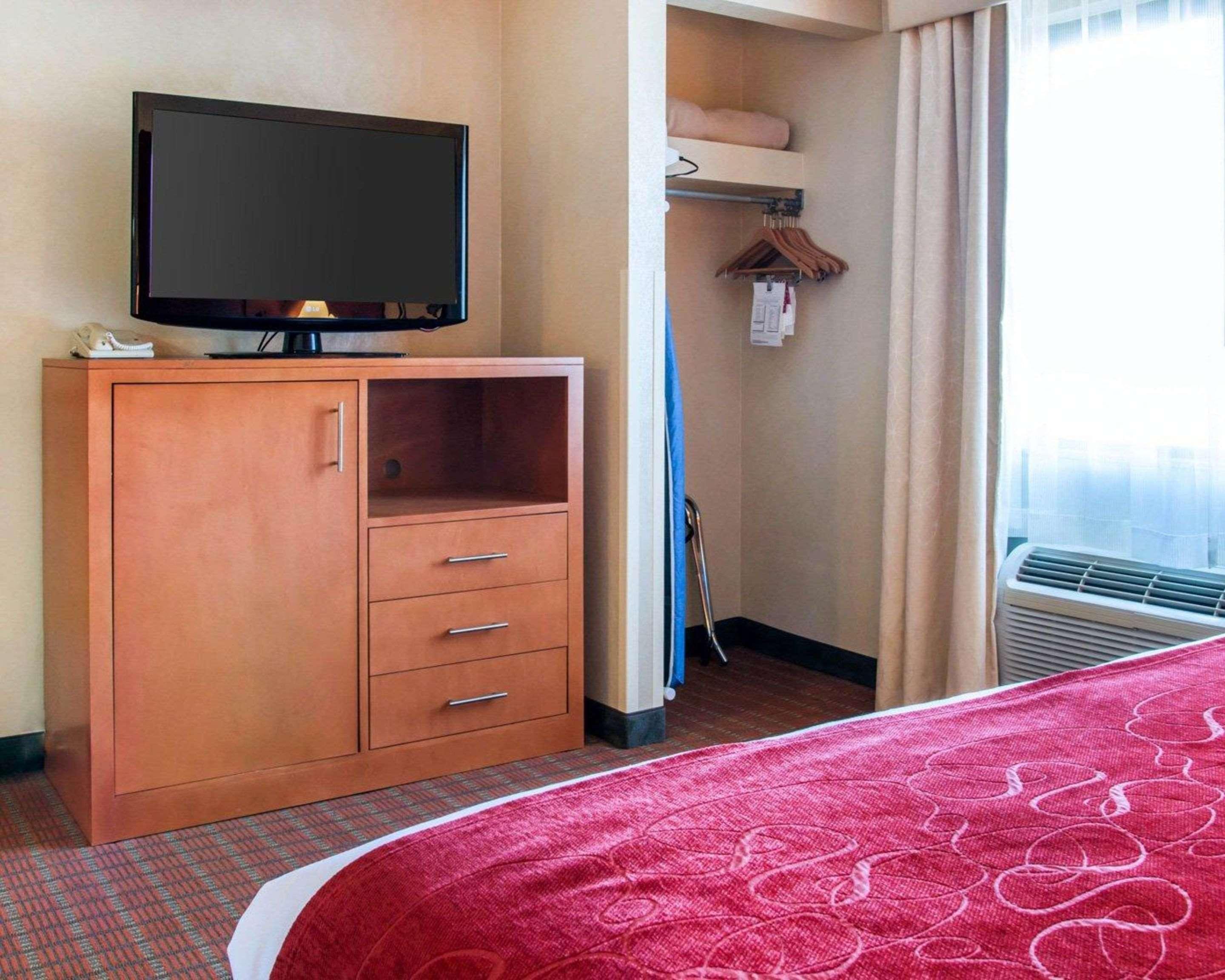 Comfort Suites Auburn Hills-Detroit Dış mekan fotoğraf