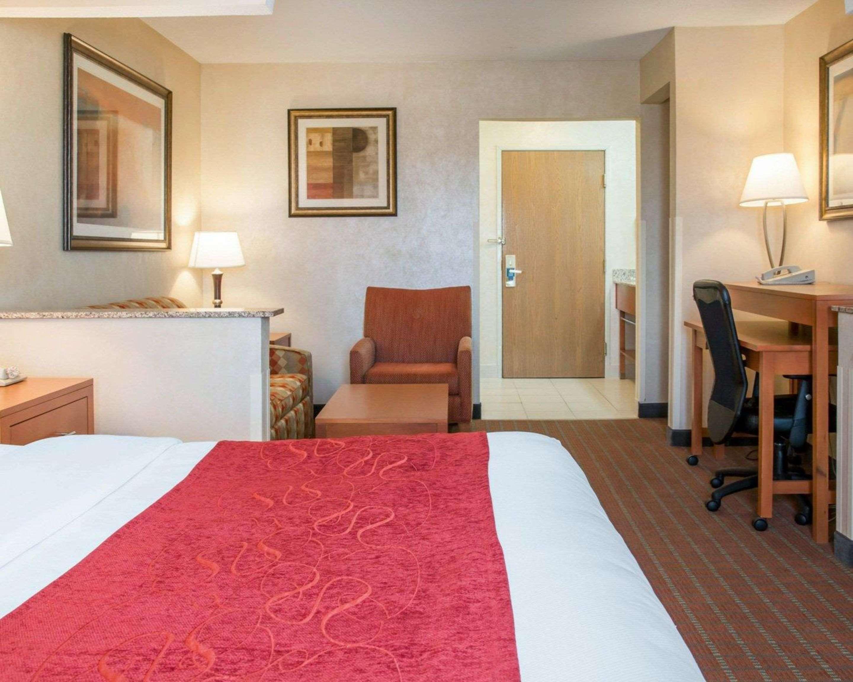 Comfort Suites Auburn Hills-Detroit Dış mekan fotoğraf