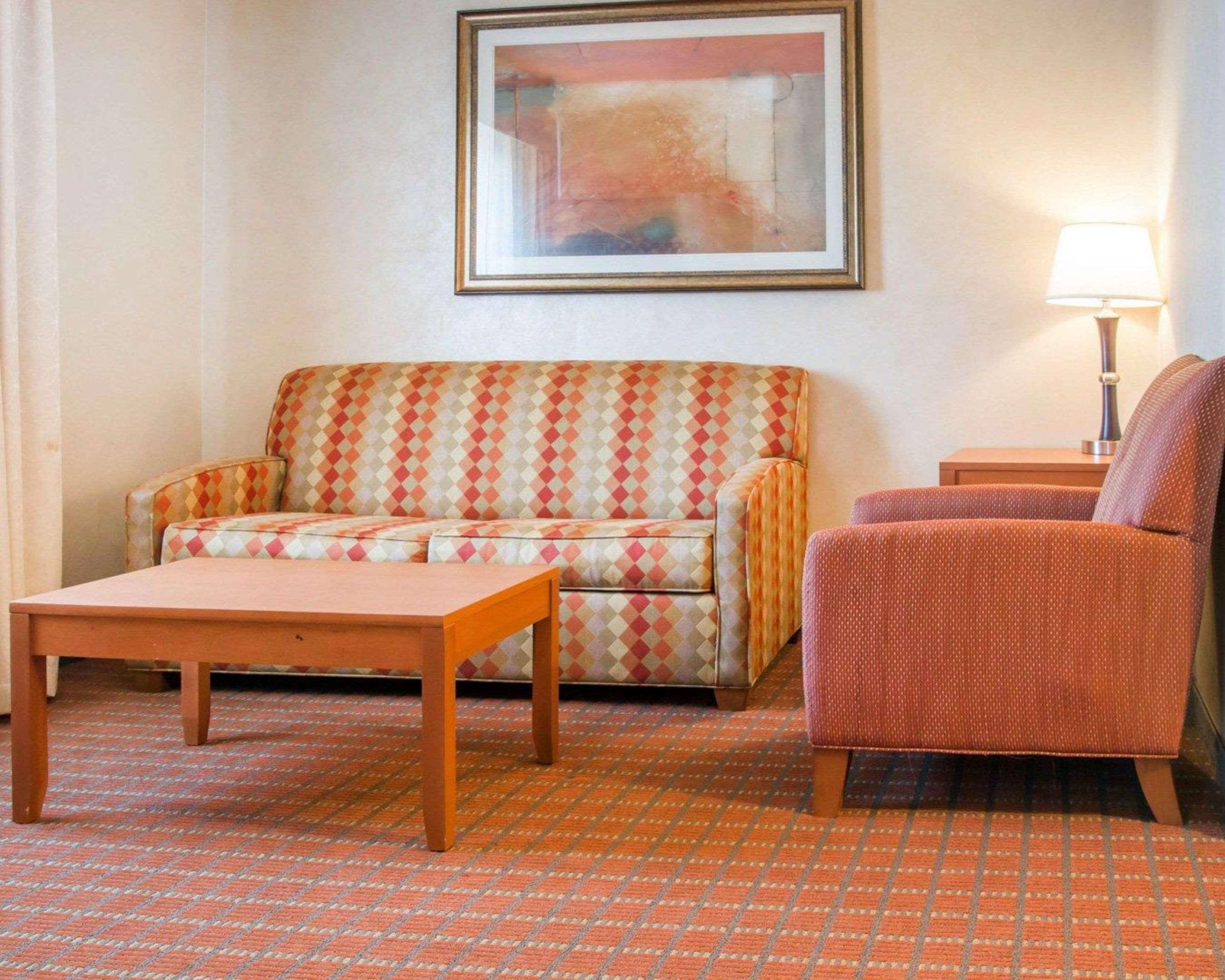Comfort Suites Auburn Hills-Detroit Dış mekan fotoğraf