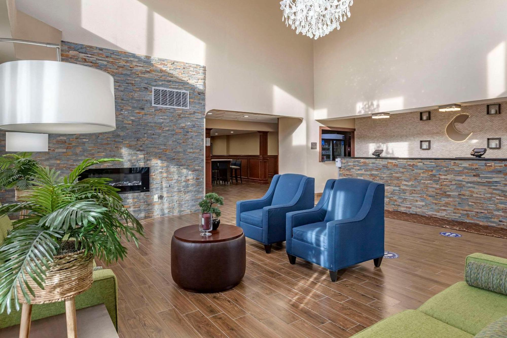 Comfort Suites Auburn Hills-Detroit Dış mekan fotoğraf
